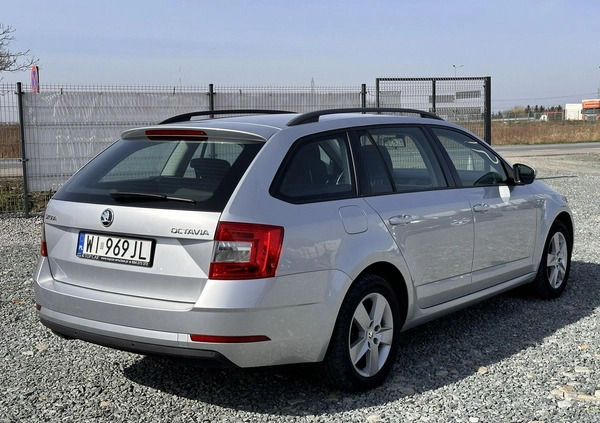 Skoda Octavia cena 54900 przebieg: 124700, rok produkcji 2018 z Wojkowice małe 232